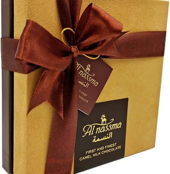 Al Nassma Camel Milk Chocolate Praline Gift Box (18 Piece Pralines: Hazelnut Nougat, Arabic Coffee, Pistachio Marzipan) | Made in Dubai Luxury | Birthdays, Souvenir, Valentine's, Easter, Eid, Ramadan