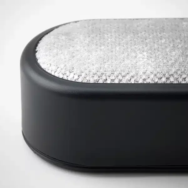 Lint Brush - Image 3