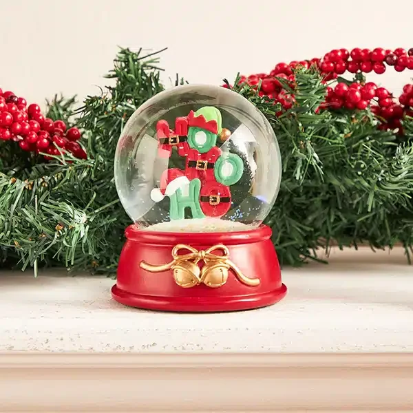 Hohoho Snow Globe
