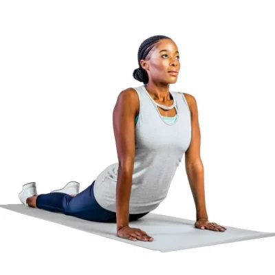 Trojan yoga mat grey model.jpg